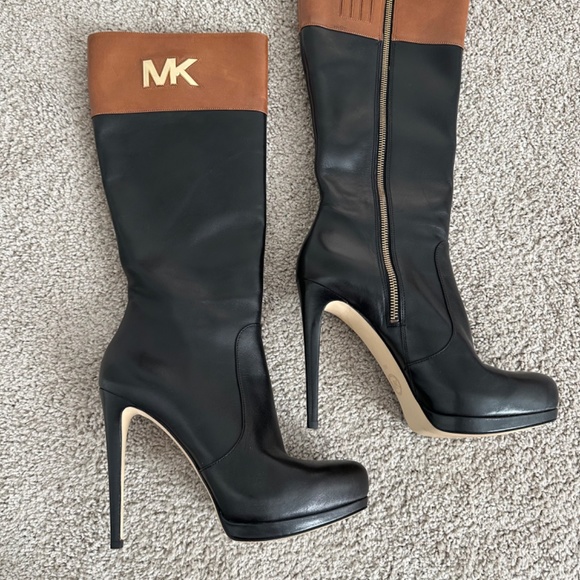 COPY - Michael Kors Hayley Boot - Picture 1 of 5